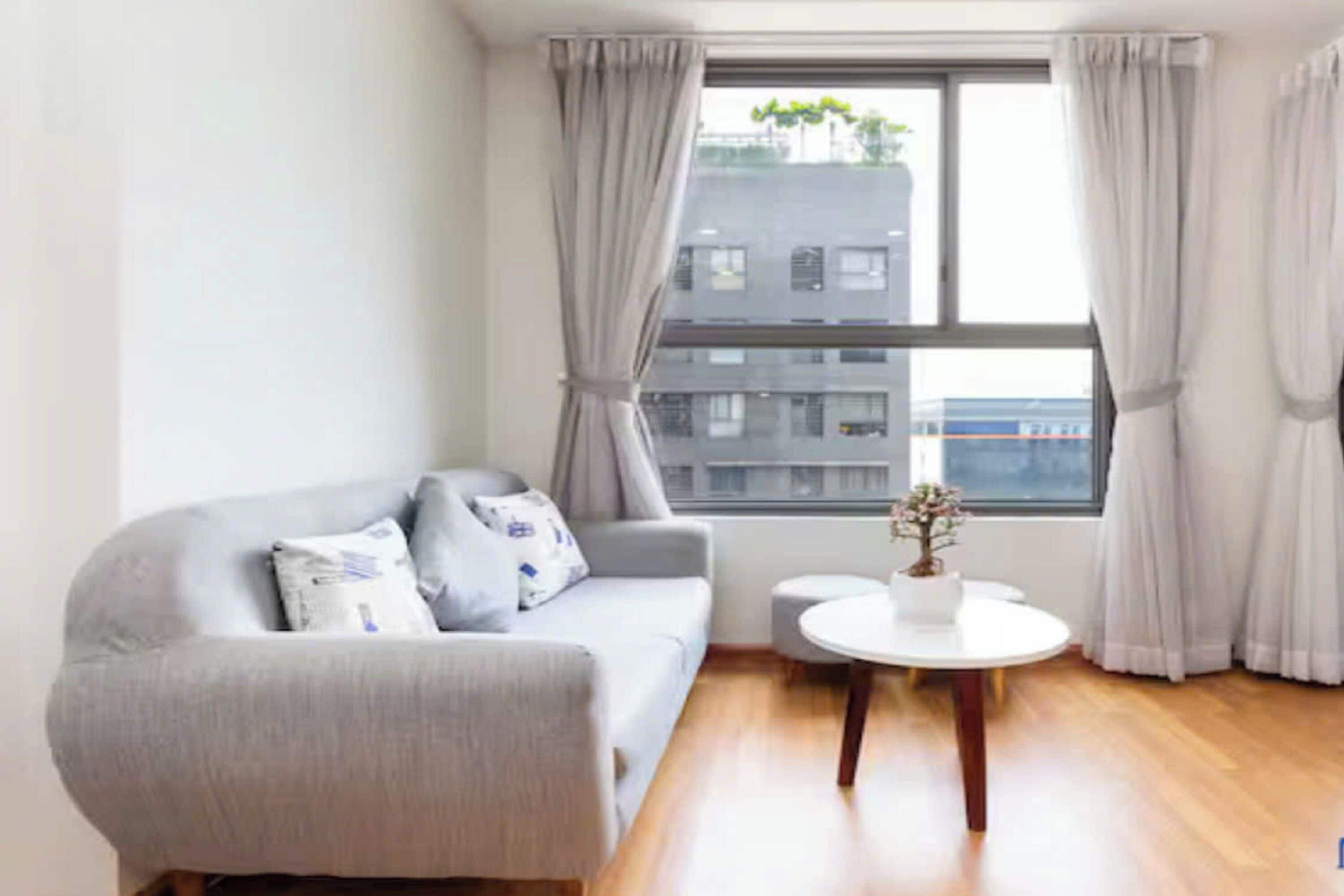 Camera Grand, 1 camera da letto, accesso al Club Lounge, vista città | Biancheria in cotone egiziano, biancheria da letto di alta qualità