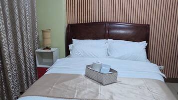 1 bedroom, iron/ironing board, free WiFi, bed sheets