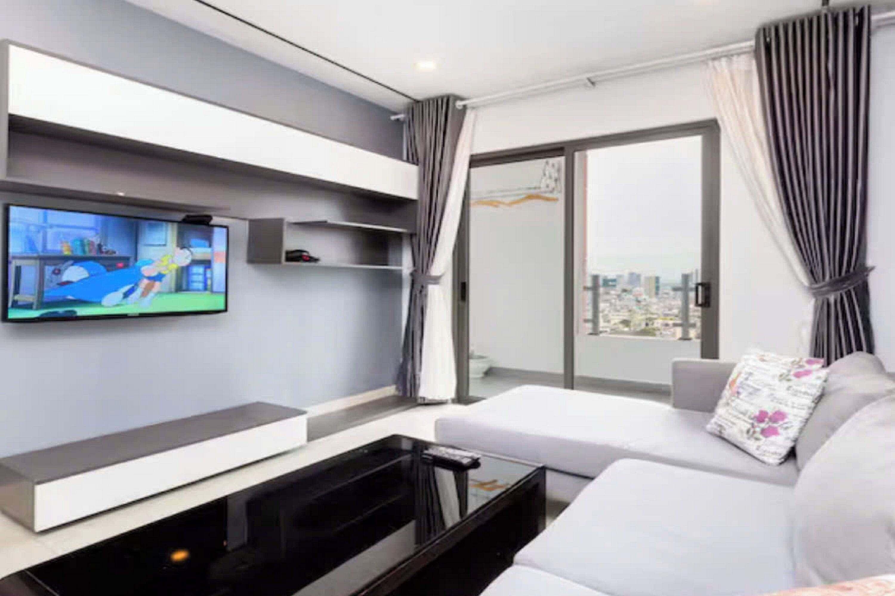 Chambre Présidentielle, 3 chambres, accès au salon club, vue ville | Draps en coton égyptien, literie de qualité supérieure