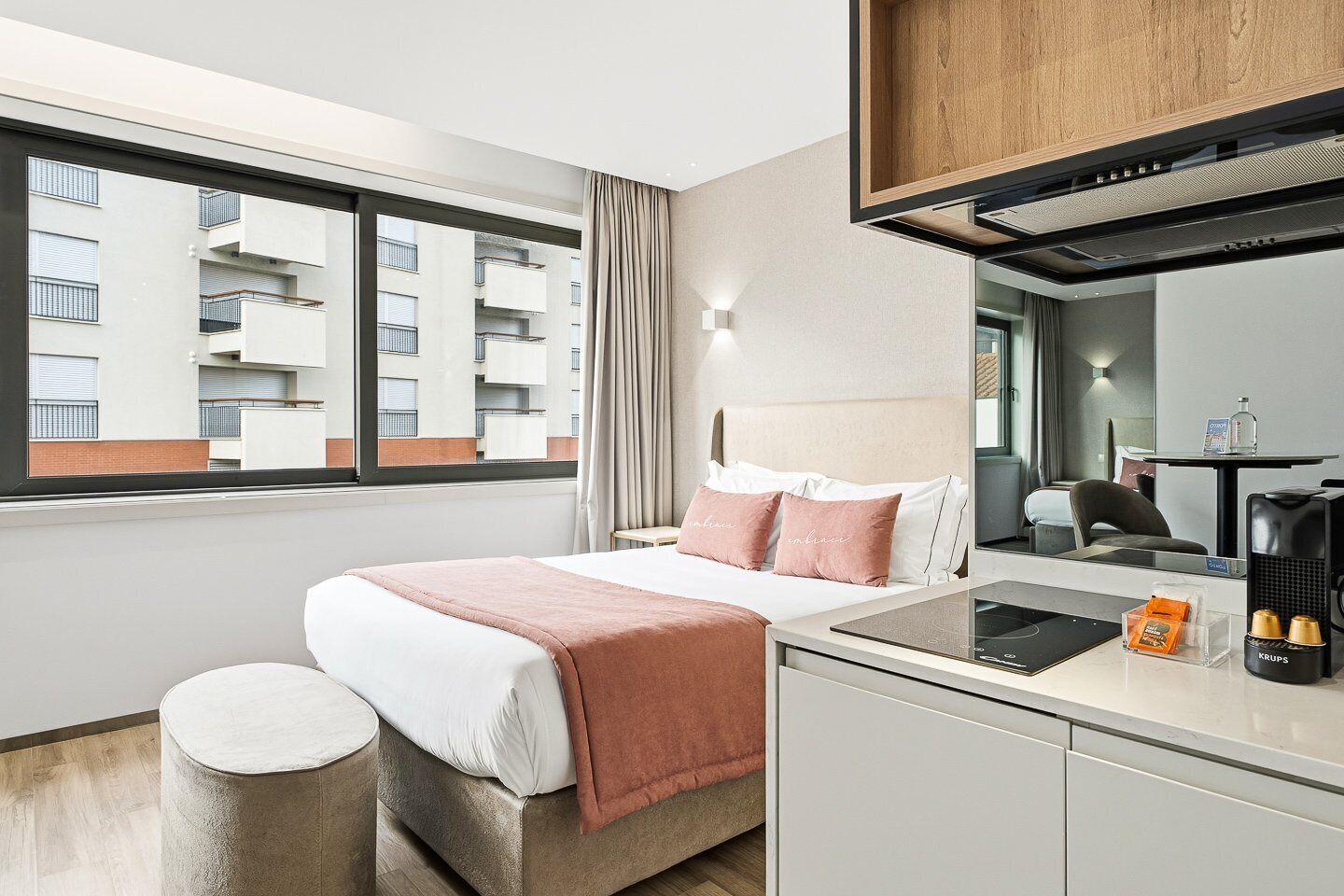 アイロン / アイロン台、インターネット、ベッドシーツ