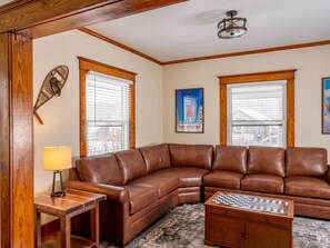 Tv, tv-spel och bordsfotboll