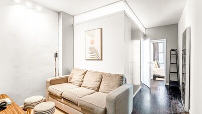 Central Midtown Manhattan 2-Bedroom - Near Times Square