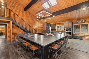 Fridge, microwave, oven, stovetop - The Schroeder Sanctuary (Rapid City)