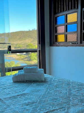 Superior-Chalet, Flussblick | Verdunkelungsvorhänge, kostenloses WLAN