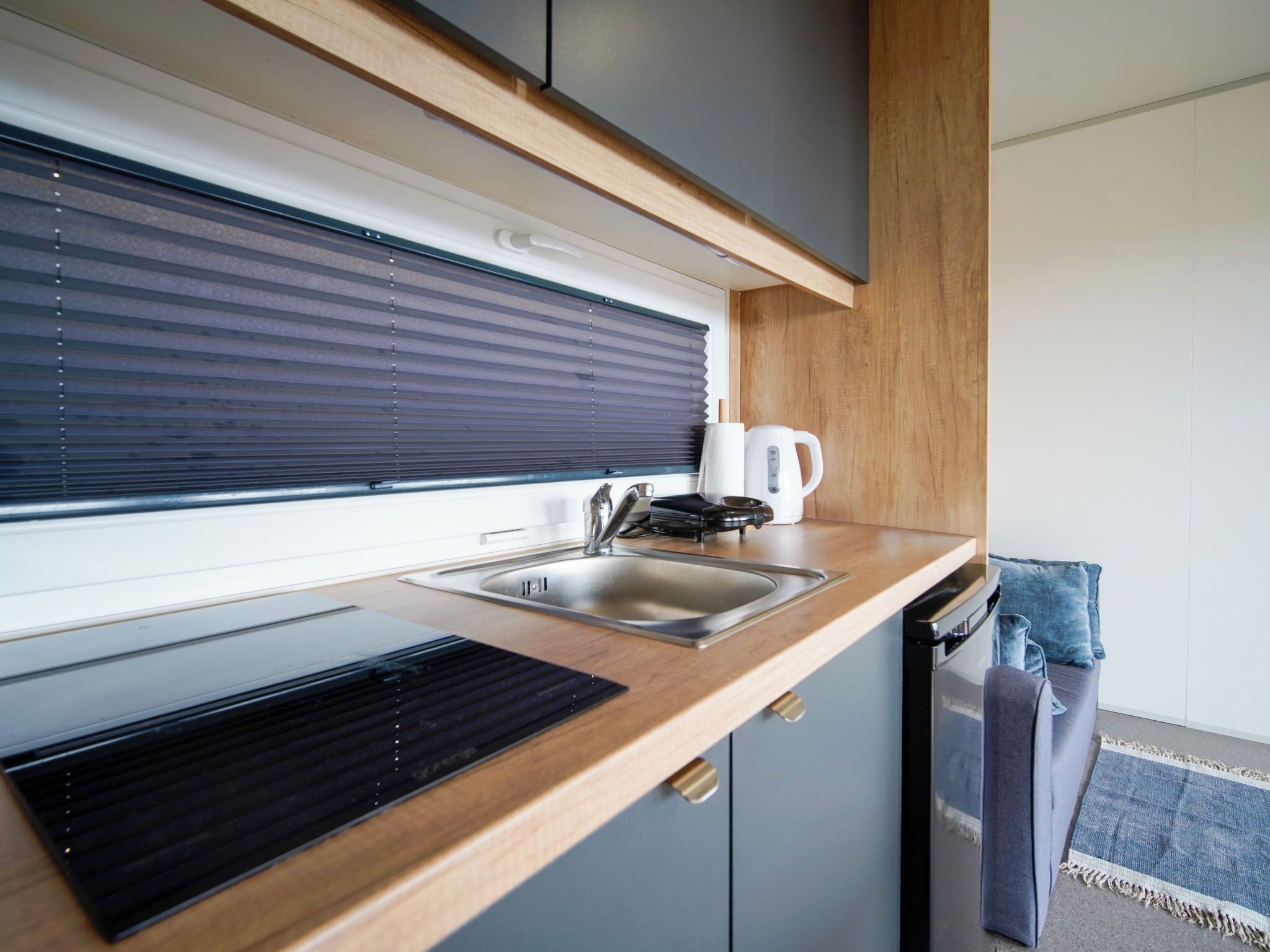 Kühlschrank, Kochgeschirr/Geschirr/Besteck