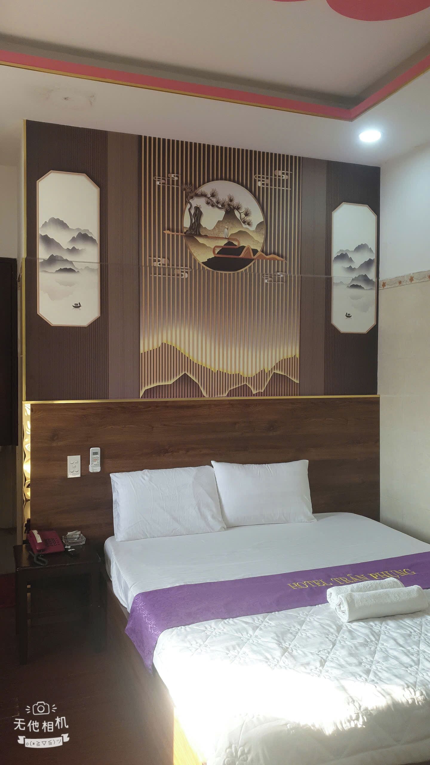 Kaupunkisviitti, ilmastointi | Yksilöllisesti sisustettu, yksilöllisesti kalustettu, työpöytä