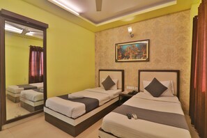 Quarto standard | Escrivaninha, espaço de trabalho para notebook, Wi-Fi de cortesia