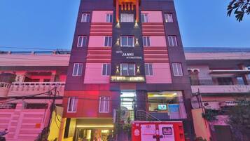 Front of property – evening/night