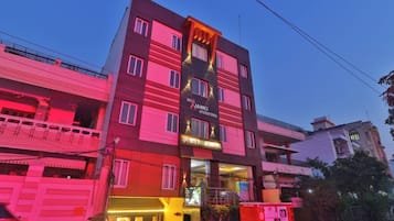 Front of property – evening/night