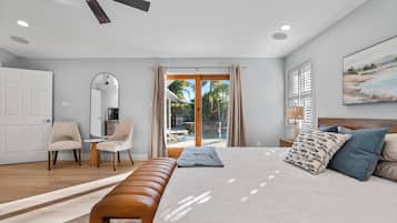 4 bedrooms, iron/ironing board, WiFi, bed sheets