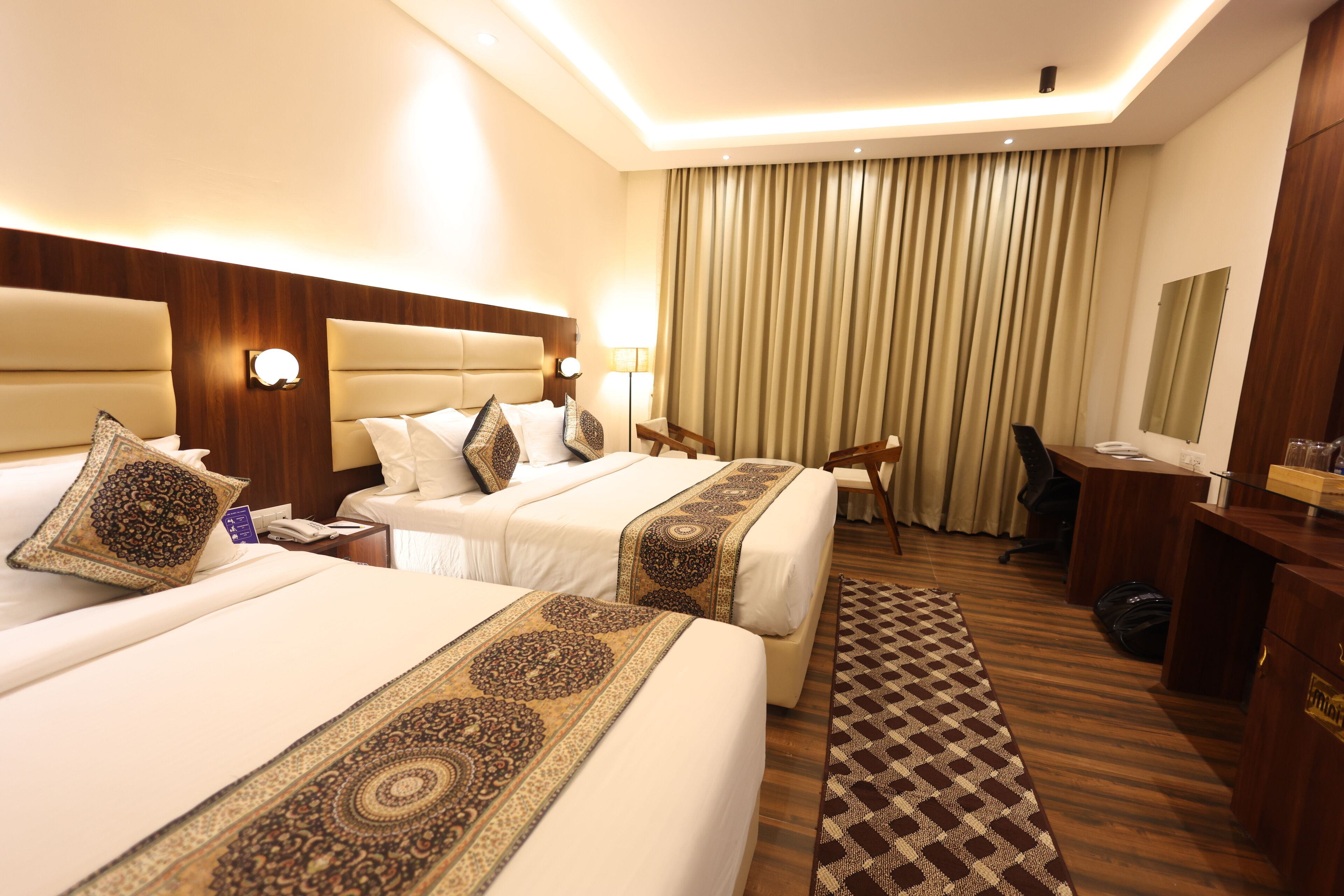 Executive Room | In-room safe, desk, free WiFi