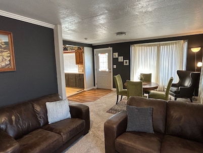 Cozy Bungalow in Charming Payson