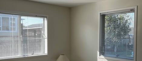 2 slaapkamers, wifi, beddengoed