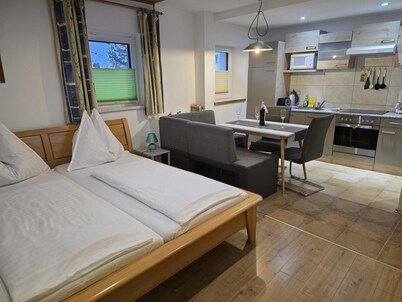 Cosy holiday apartment in the Alps with 2 saunas