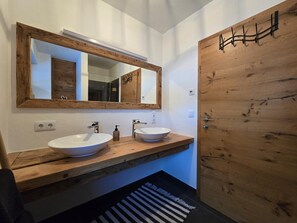 Doccia, asciugacapelli