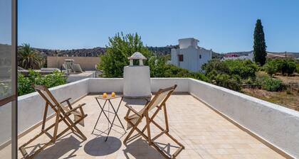 To Patriko - Historic 3 BR Home