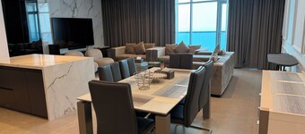Newly Renovated Luxury 2BR Apartment • Full Sea View