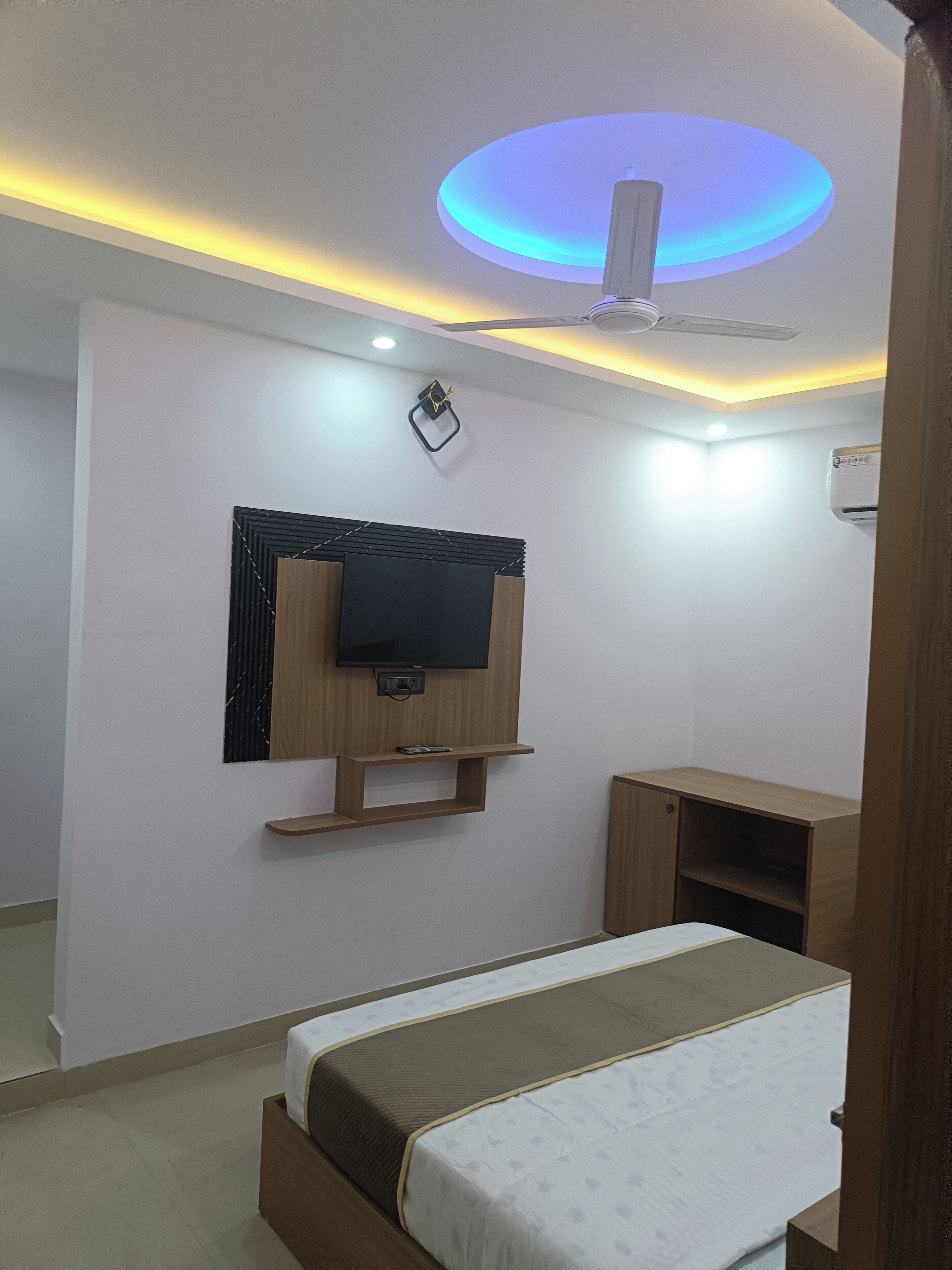 Deluxe Room | Free WiFi