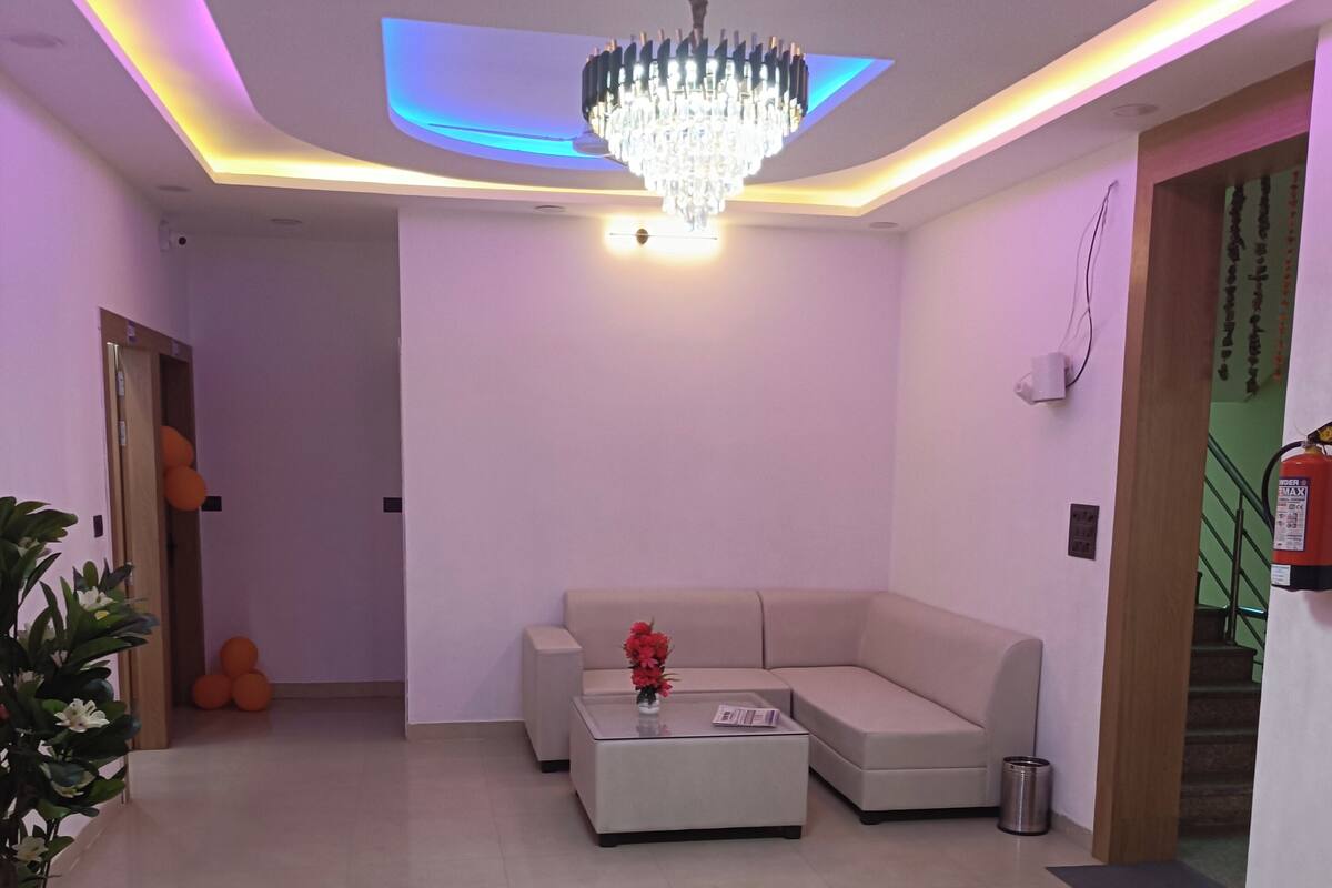 Single Room, Balcony | Free WiFi