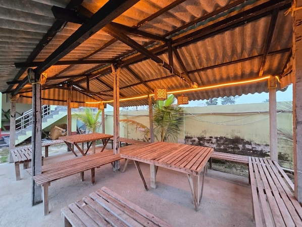 Living area - RESORT SAIKAT SARANYA (Mandarmani)