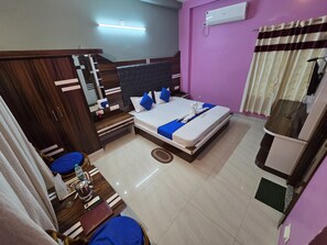 Deluxe Room, Balcony - RESORT SAIKAT SARANYA (Mandarmani)