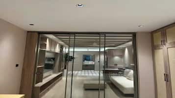 Grand Suite, 1 Bedroom, Club lounge access, City View | Egyptian cotton sheets, premium bedding, down duvets, memory-foam beds