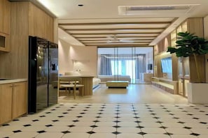 Suíte grand, 1 quarto, acesso ao Club Lounge, vista para a cidade | Vista do quarto