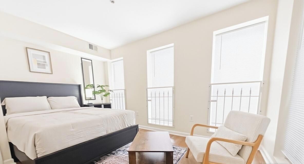 Iron/ironing board, WiFi