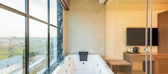 Enrise By Sayaji Chandrapur