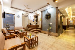 Reception - Hotel Admire Inn Sec - 44 By ASPL (Noida)