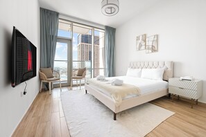 Comfort Apartment, Balcony, City View | Free WiFi - Luxury Leisure Massive Pool Oasis (Dubai)