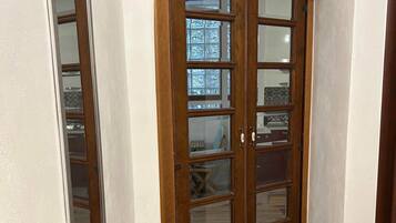 Kühlschrank, Mikrowelle