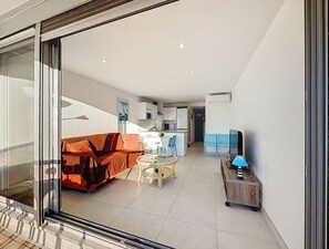 TV - Le Golfe Vermeil by Interhome (Le Grau du Roi)