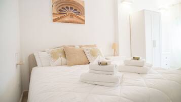 2 Schlafzimmer, BĂŒgeleisen/BĂŒgelbrett, WLAN, BettwĂ€sche