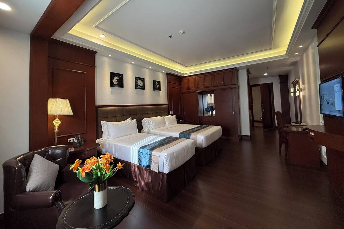 Triple Room | Soundproofing, free WiFi