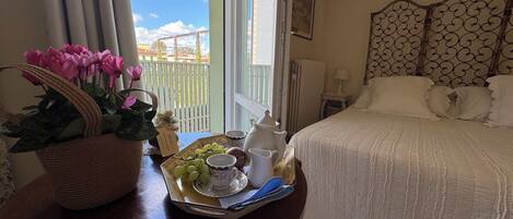 Strykejern/-brett, reiseseng for barn og wi-fi (inkludert)