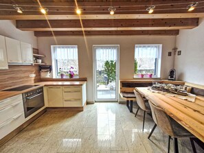 電子レンジ、オーブン、食器洗い機