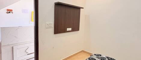 สตูดิโอ | ภายใน