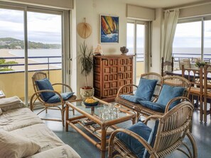 Interior - Los Laureles Blancos by Interhome (Playa de Aro)