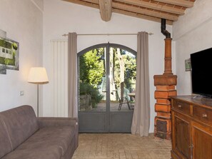 TV - La casina by Interhome (Guardistallo)