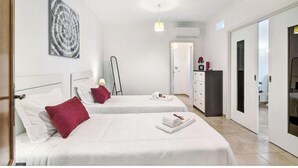 2 bedrooms, desk, Internet - Oasis House by Interhome (Albufeira)
