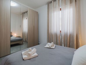 Internet - Sunflower 2 by Interhome (Viareggio)