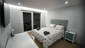 Strykejern/-brett, wi-fi og sengetøy