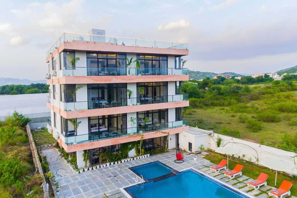 Sasa Resort