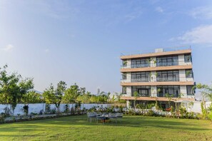 Front of property - Sasa Resort (Udaipur)