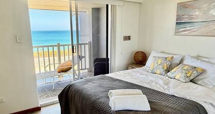 Blue Bay Beach Stay - Halls Head Coastal Retreat