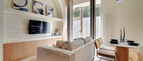 TV connectée, espaces bureaux