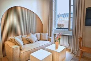 Smart TV - Superb Apartment Center of Paris Le Marais (Paris)
