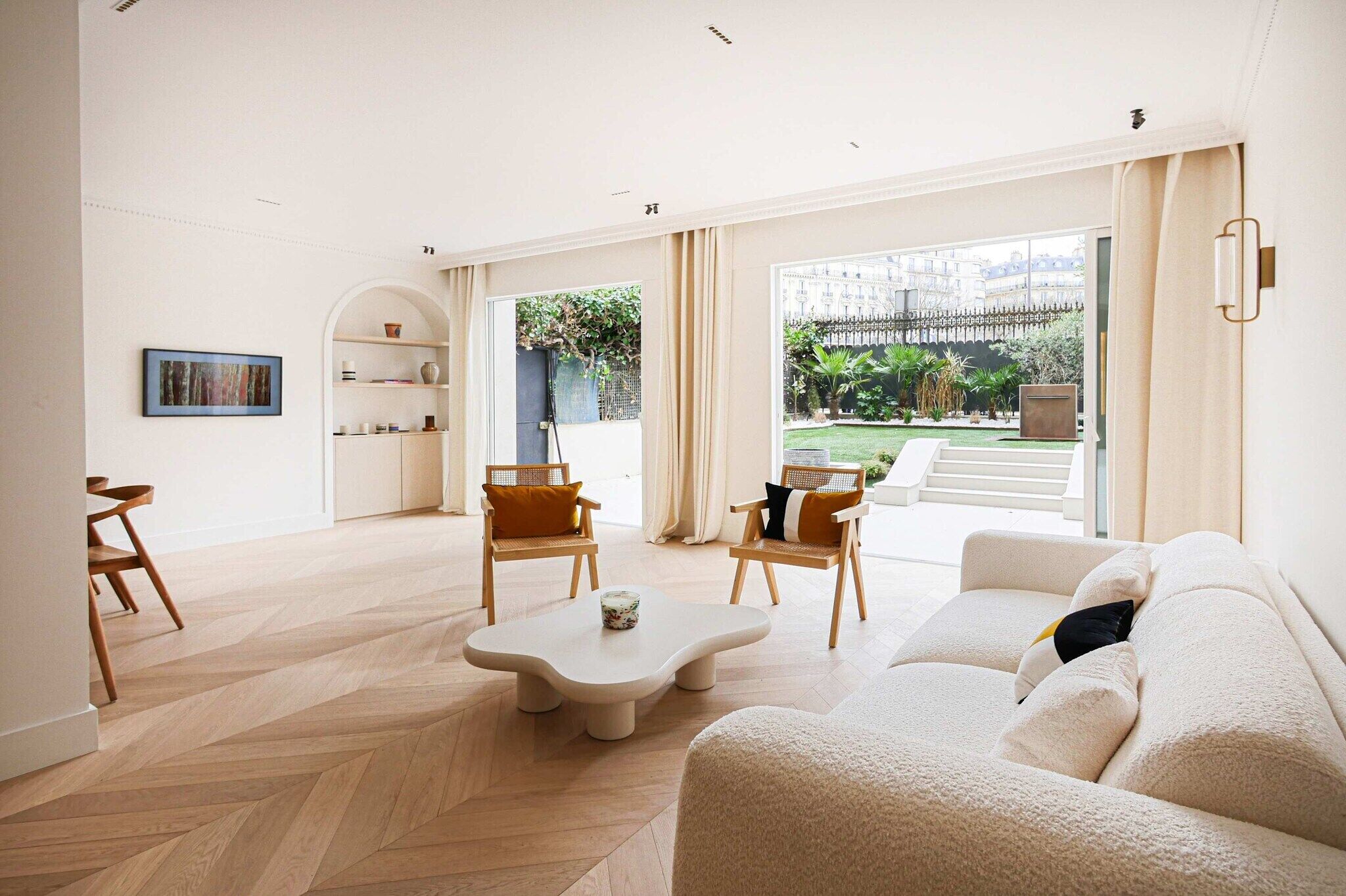 TV connectée, espaces bureaux