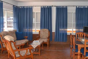 Interior - El Palmar Beach Apartment with Hot tub (El Palmar de Vejer)
